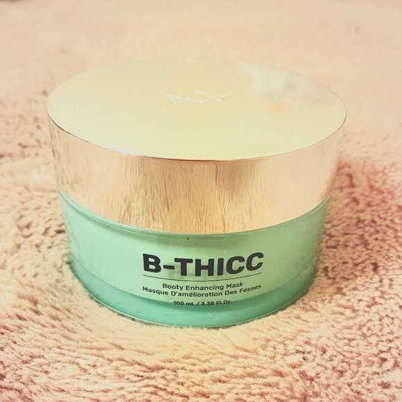 Maleys cosmetics - Picture 1 of 2